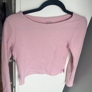 Cropped long sleeve top from Pacsun.